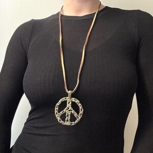Peace sign pendant necklace